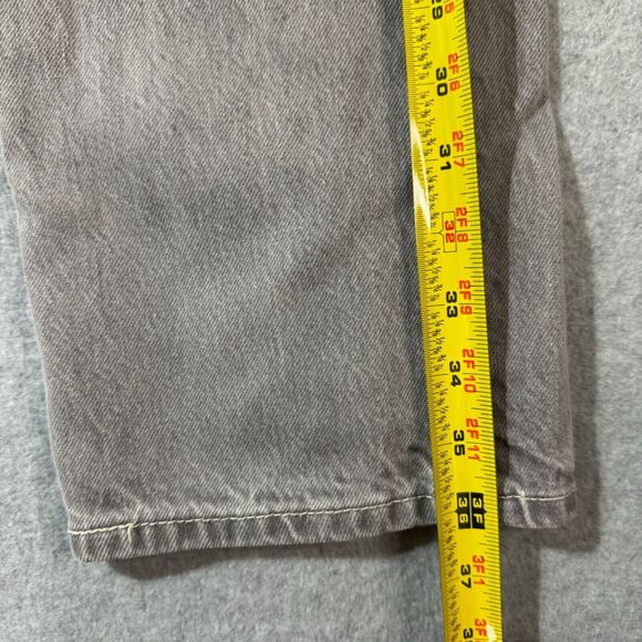VTG Levis Jeans Mens 33x30 Gray 501 Straight Button Fly American Medium Denim - Picture 10 of 16